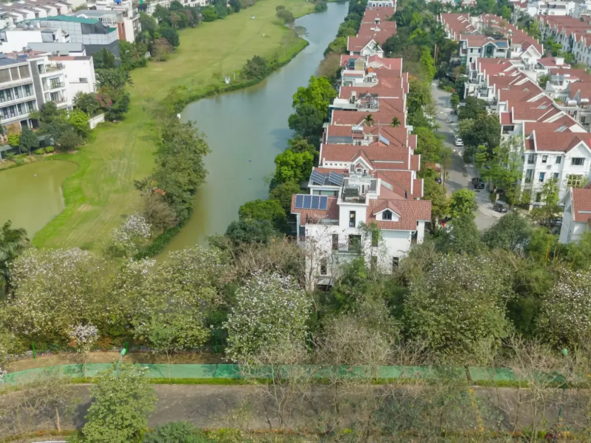Bán biệt thự Ciputra khu T3, diện tích 324m2 view hồ, full nội thất, Giá Tốt