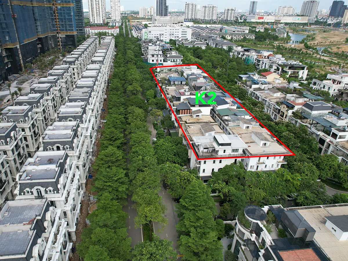 Bán biệt thự Ciputra K2, 180m2, full nội thất cao cấp, có hầm và thang máy, Giá Tốt