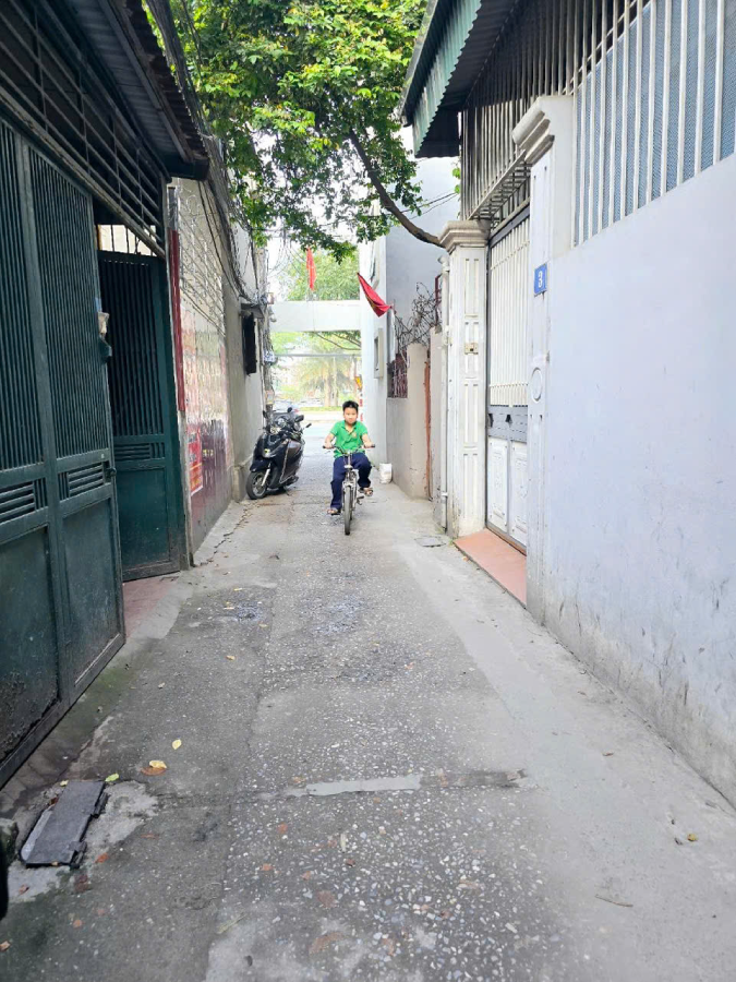 Bán nhà số 1 ngõ 56 Lý Sơn, Diện tích 56m2, quận Long Biên